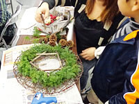 クリスマスリースづくり